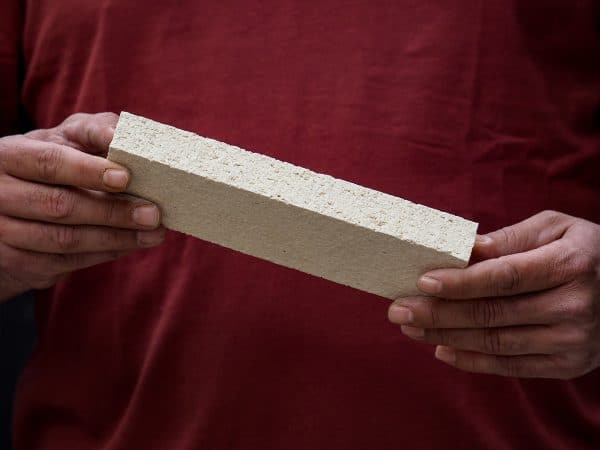 Briquette réfractaire ton pierre 22x5.5x3 cm