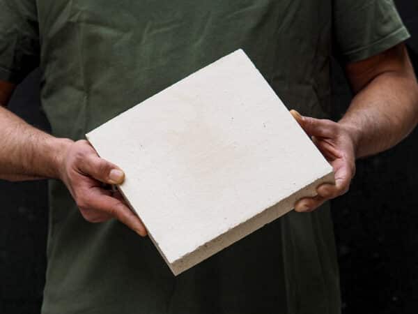 Dalle réfractaire blanche 22x22x3cm